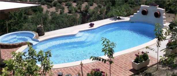 Piscinas Prefabricadas De Poliéster | Los Mejores Precios | Catálogo